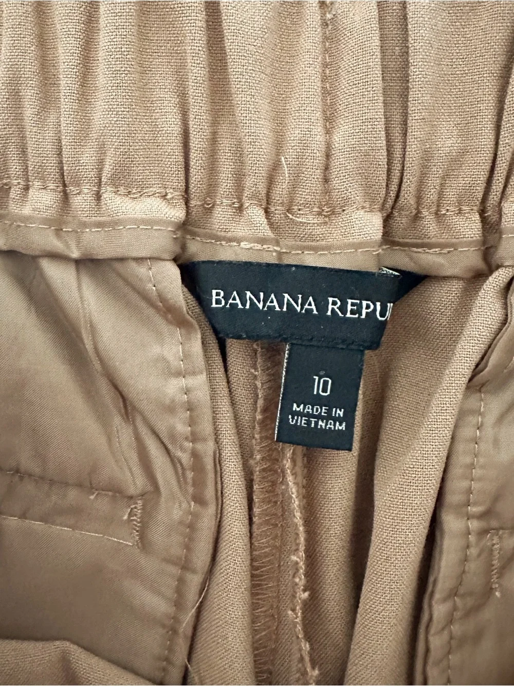 Banana Republic Tapered Pull-On Pant Warm Cognac Brown Cropped Length Size 10